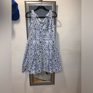 Blue/White Taylor Textured Luxurious